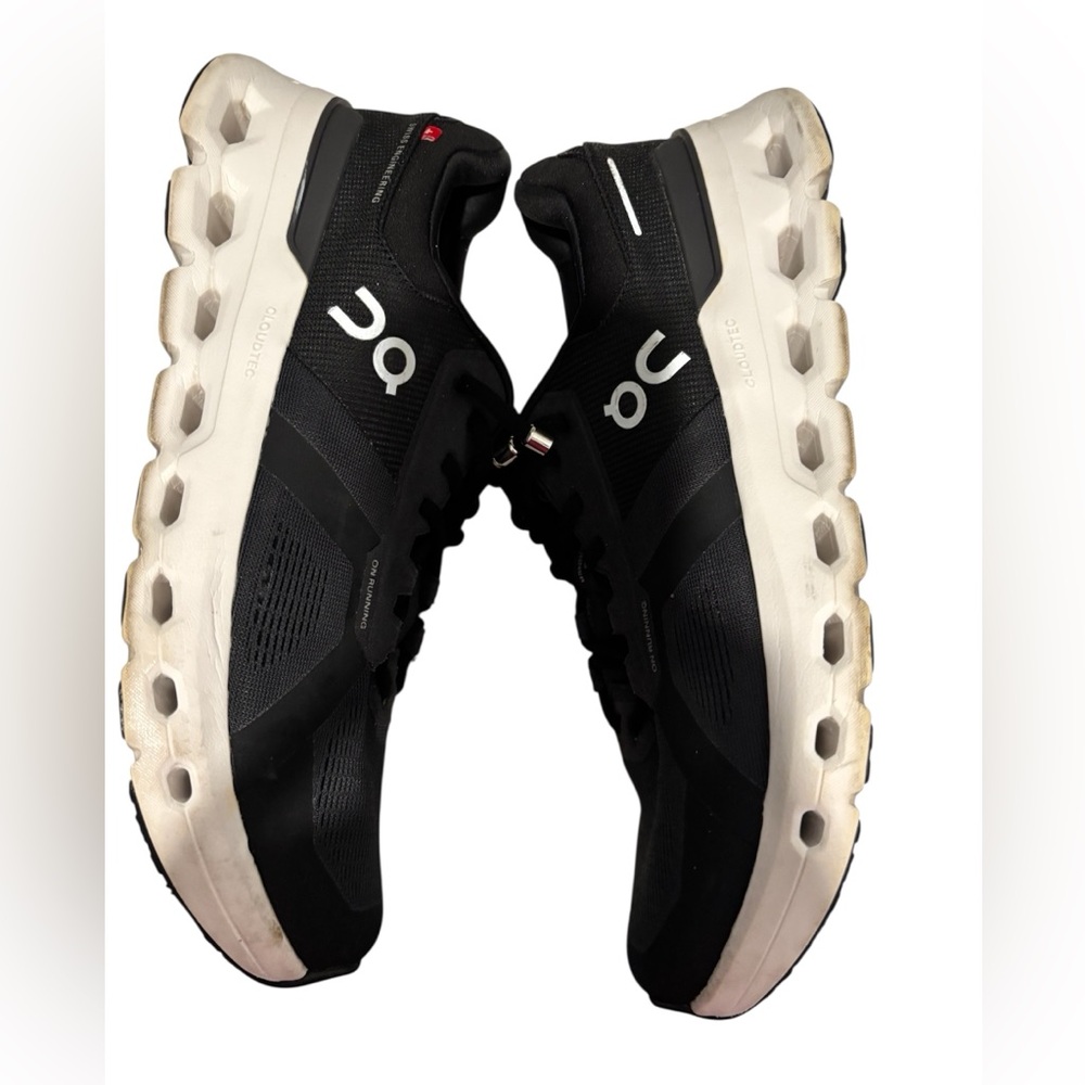 On Cloudrunner Eclipse Black Running Athletic Clo… - image 4